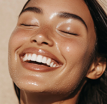 Amira Aesthetics | Extractions, Laser Dentistry and Dentures